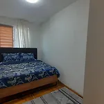 Luxury Apartment, Stup, *