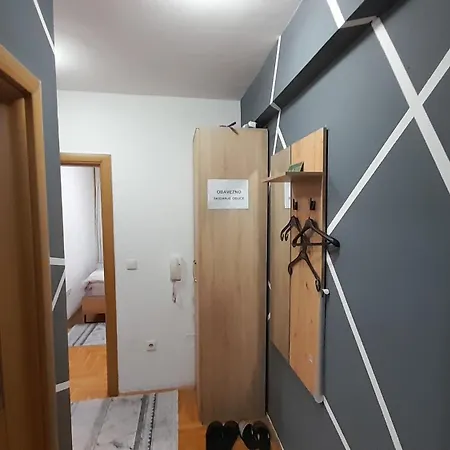 Luxury Neom Apartment, Stup, سراييفو
