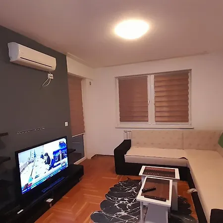 Luxury Neom Apartment, Stup, * سراييفو