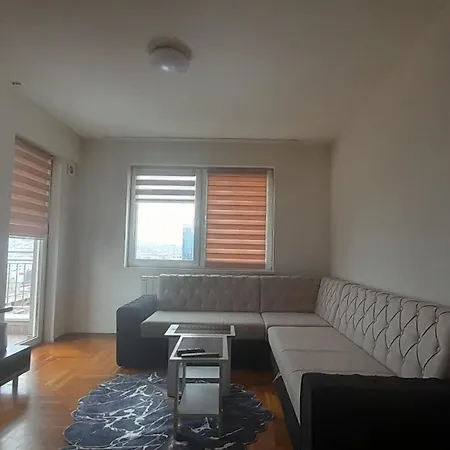 Apartman Luxury Apartment, Stup, Near Airport *