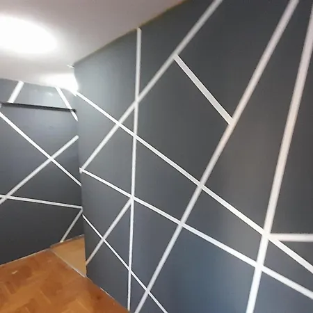 Luxury Apartment, Stup, *