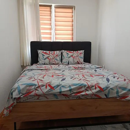 Apartamento Luxury Apartment, Stup,